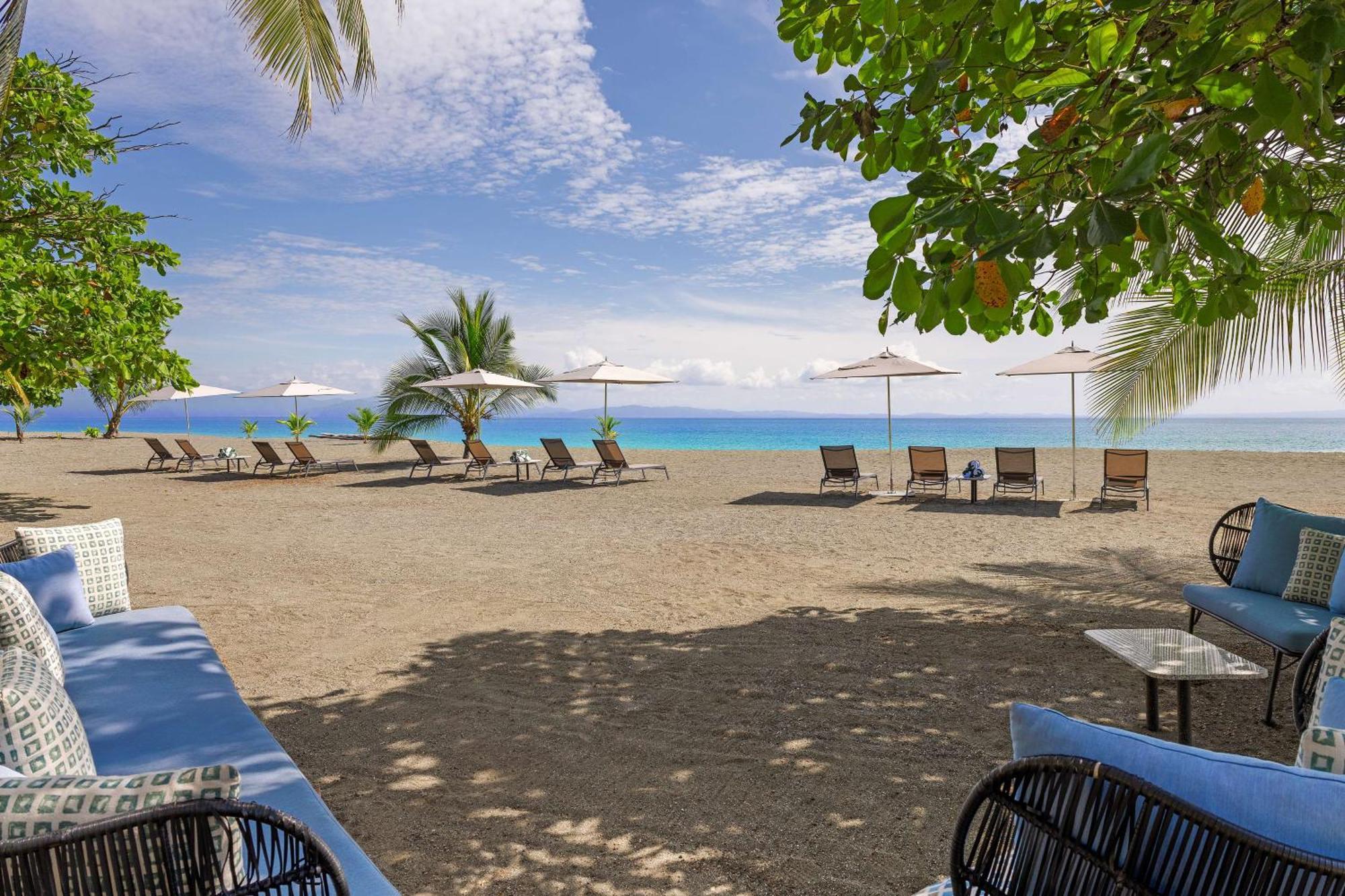 Botanika Osa Peninsula, Curio Collection By Hilton Hotell Puerto Jiménez Exteriör bild