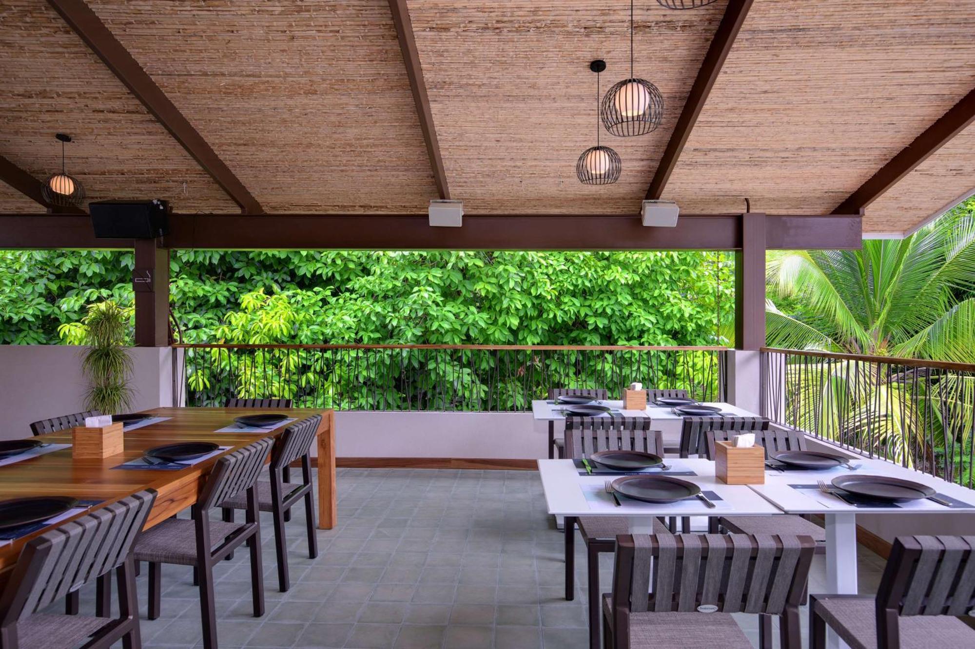 Botanika Osa Peninsula, Curio Collection By Hilton Hotell Puerto Jiménez Exteriör bild
